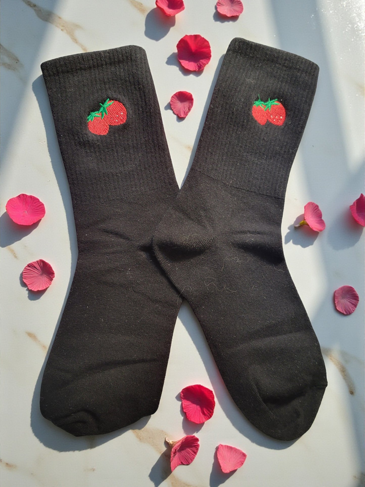 Women's Pink Strawberry Black 75% Cotton Sock 6 Pack