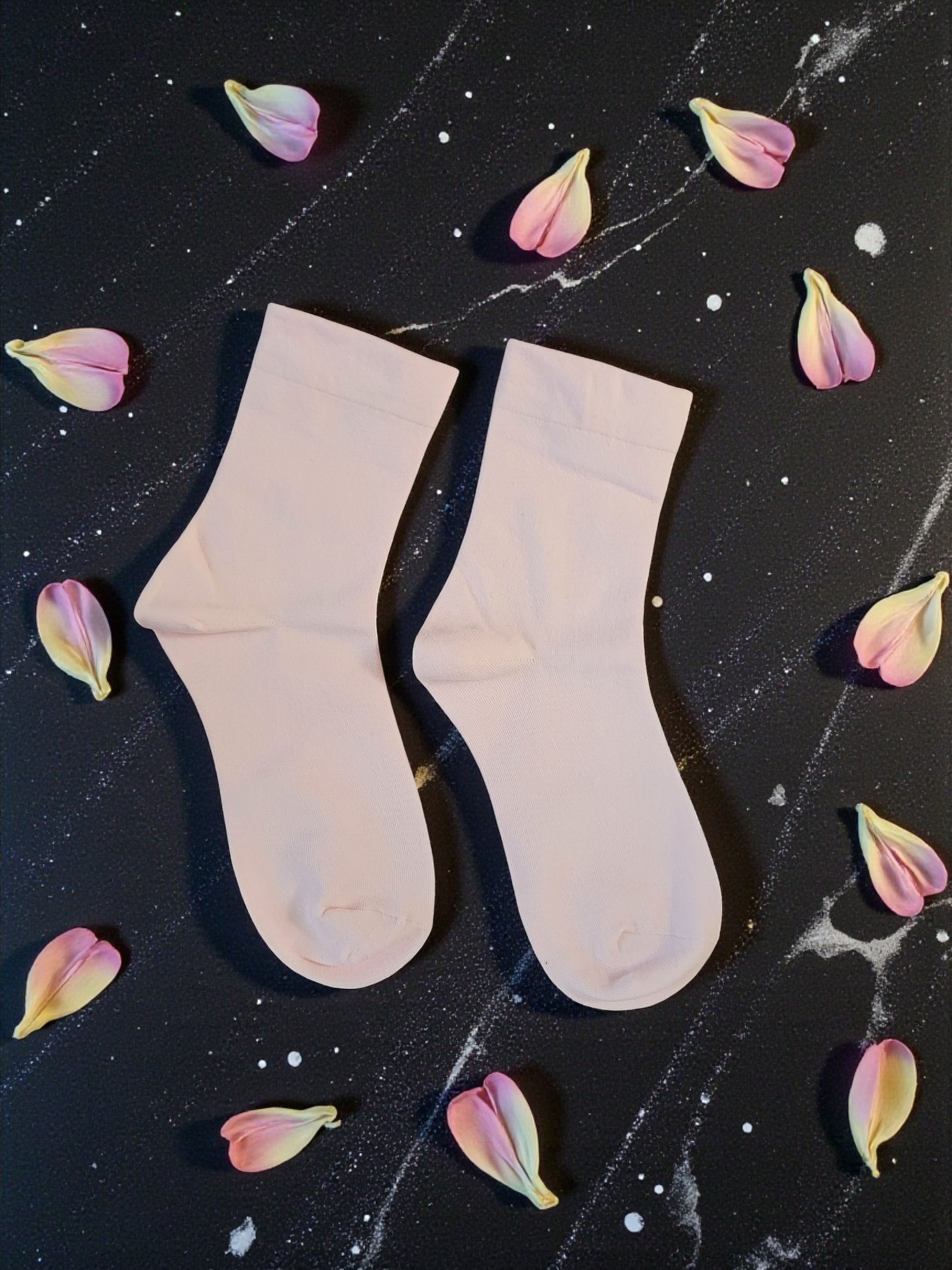 Women's Classic Cotton Crew Sock 8 Pack