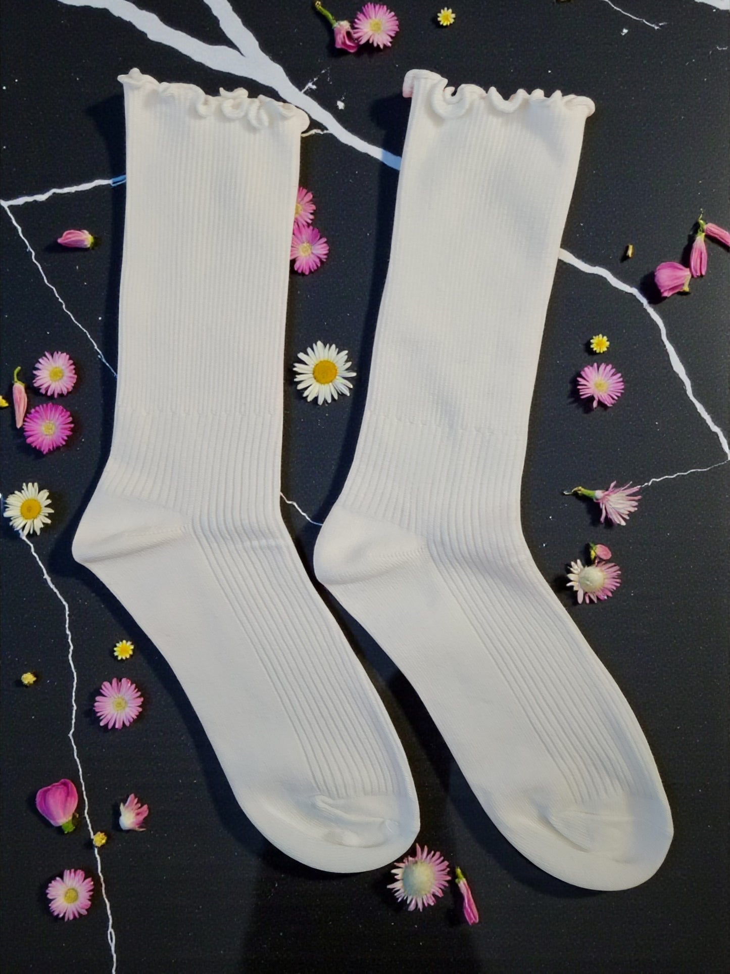 Women's Classic Ruffle 78% Cotton Socks